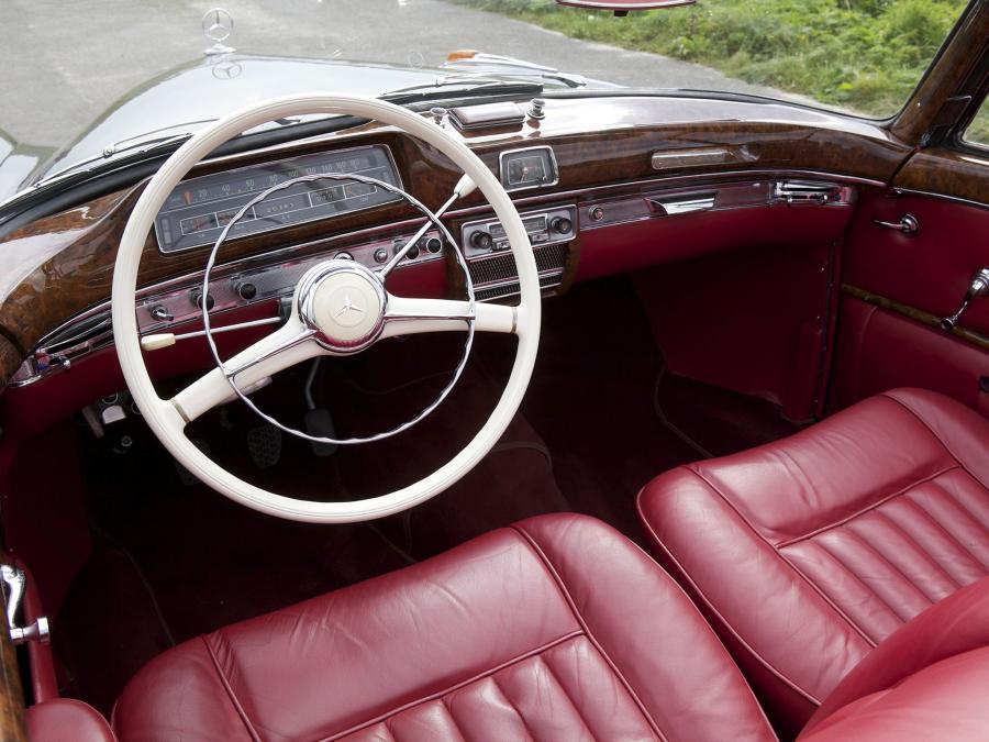  Mercedes-Benz 220 S Cabrio 1956 года  (фото 18 из 28)